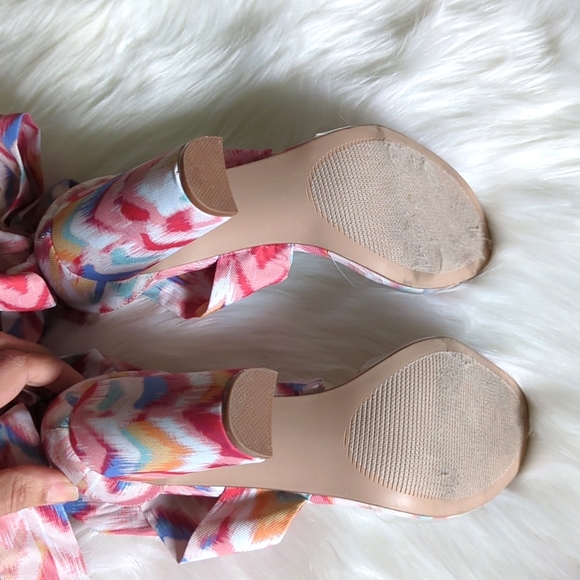 *Worn Once* JustFab Heeled Sandals Size 9 - Picture 8 of 8